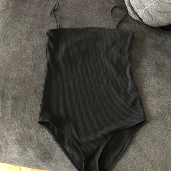 Black hm bodysuit - Picture 2 of 2